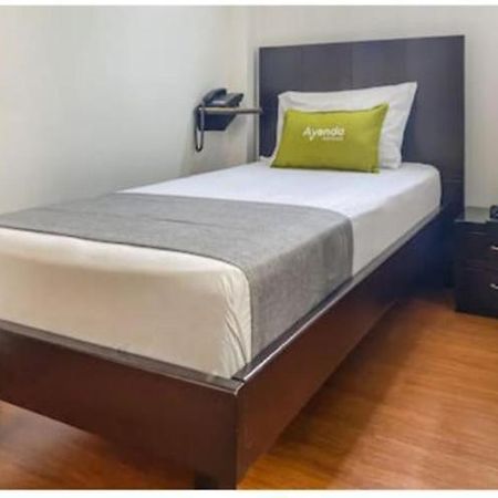 Hotel Castellon Plaza Pereira Exteriér fotografie